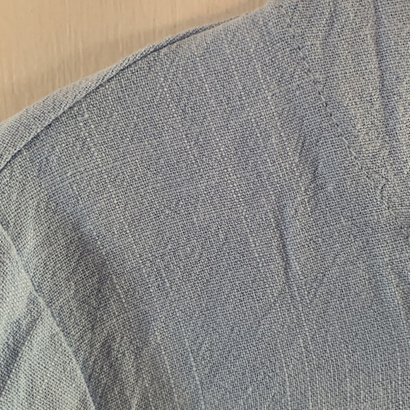 Powder blue cotton linen blend blouse with knot accent, 3:4 sleeves Size Large - Picture 5 of 8
